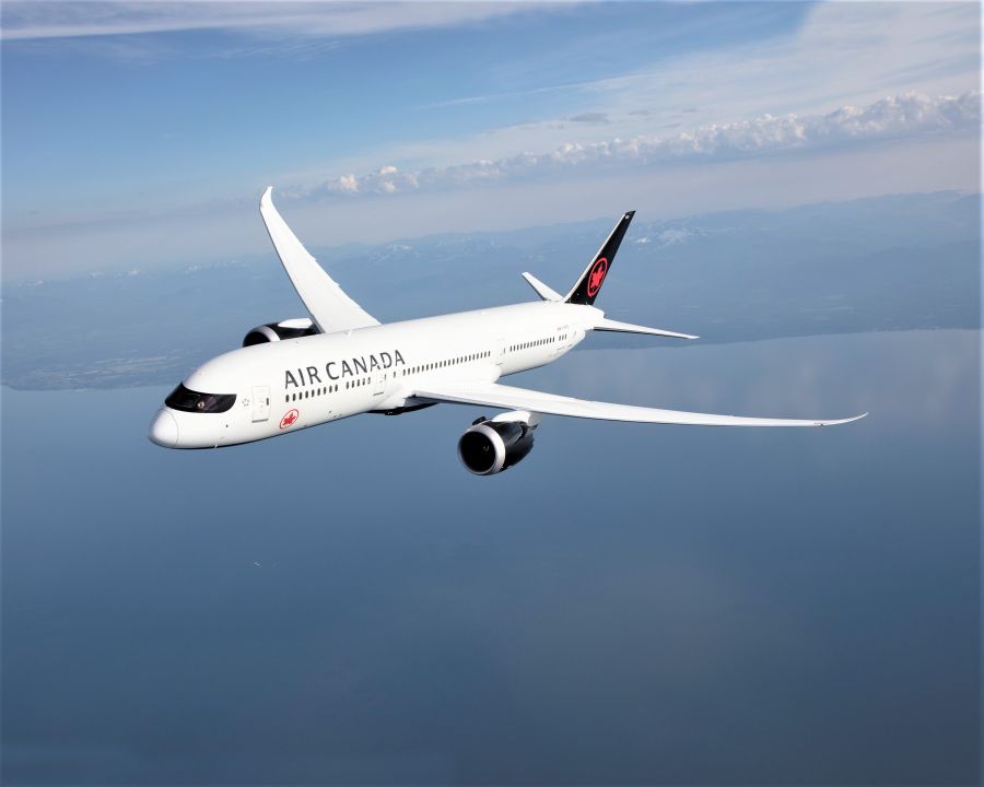 <who>Photo credit: Air Canada</who>Air Canada flies the quick, quiet and comfortable Boeing Dreamliner 787 on the new Vancouver-Singapore route.