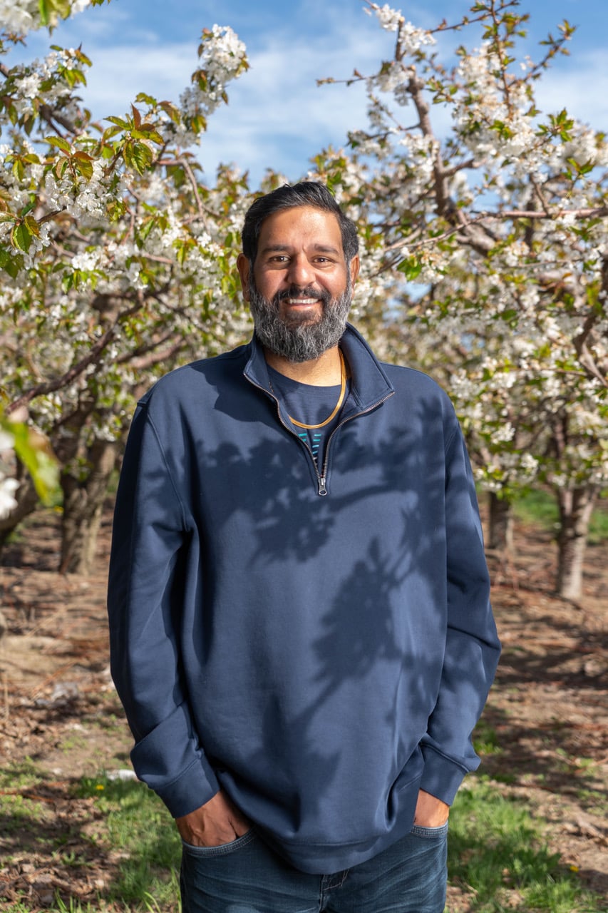 <who>Photo credit: BC Fruit Growers' Association</who>Orchardist Deep Brar is president of the BC Fruit Growers' Association.
