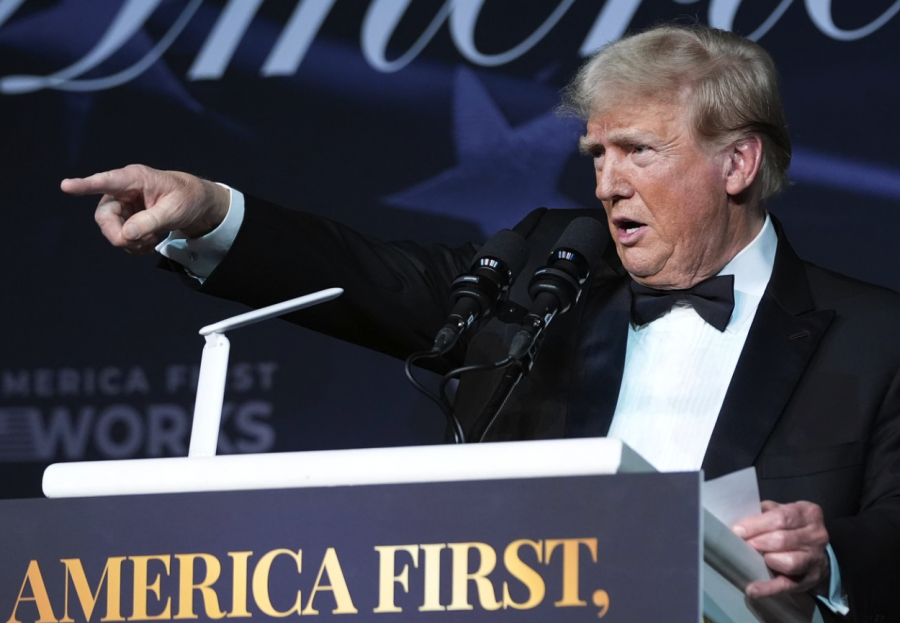 <who> Photo credit: Canadian Press </who> Donald Trump.